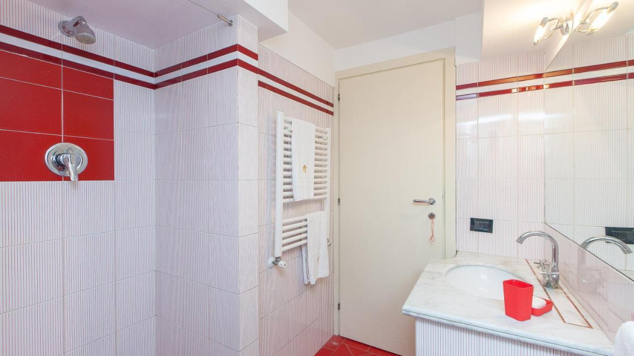 Trevi Colour- Rental In ローマ エクステリア 写真